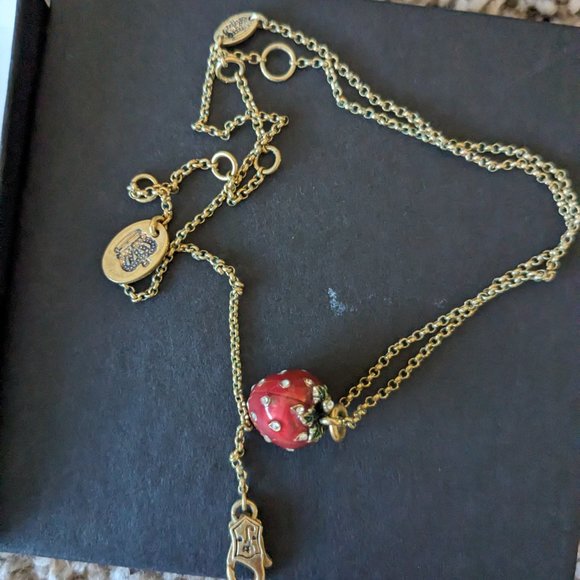 Women's Necklaces and 1 Bracelet (Juicy Couture) - Picture 2 of 6